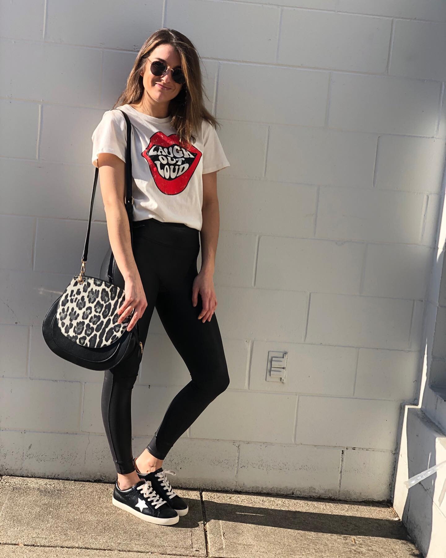 Happy sunshine day!!! A few styles for this great Monday...laugh out loud tee with the cutest animal print purse, fun bubble gum pink top, and lastly tie dye hooded sweatshirt like top...and ohhh how about those sneakers 👟#zinniasboutique #wewillshi