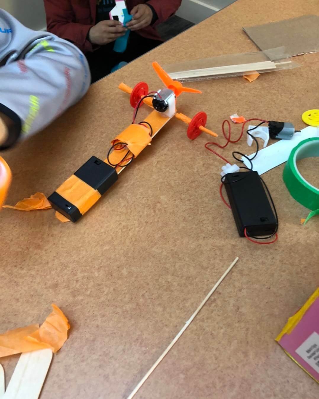 stem robot class for elementary kids