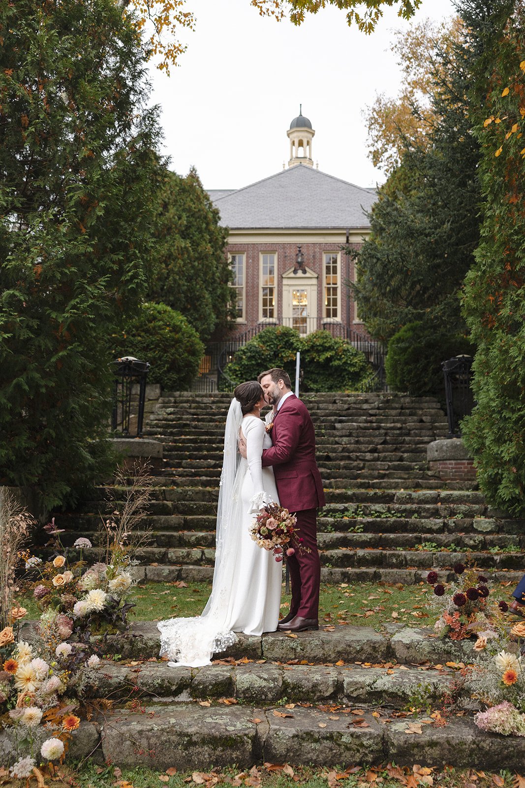 A Fall Camden Maine Destination Wedding - Destination Wedding Photographer - Natalie Nicole Photo (71).jpg