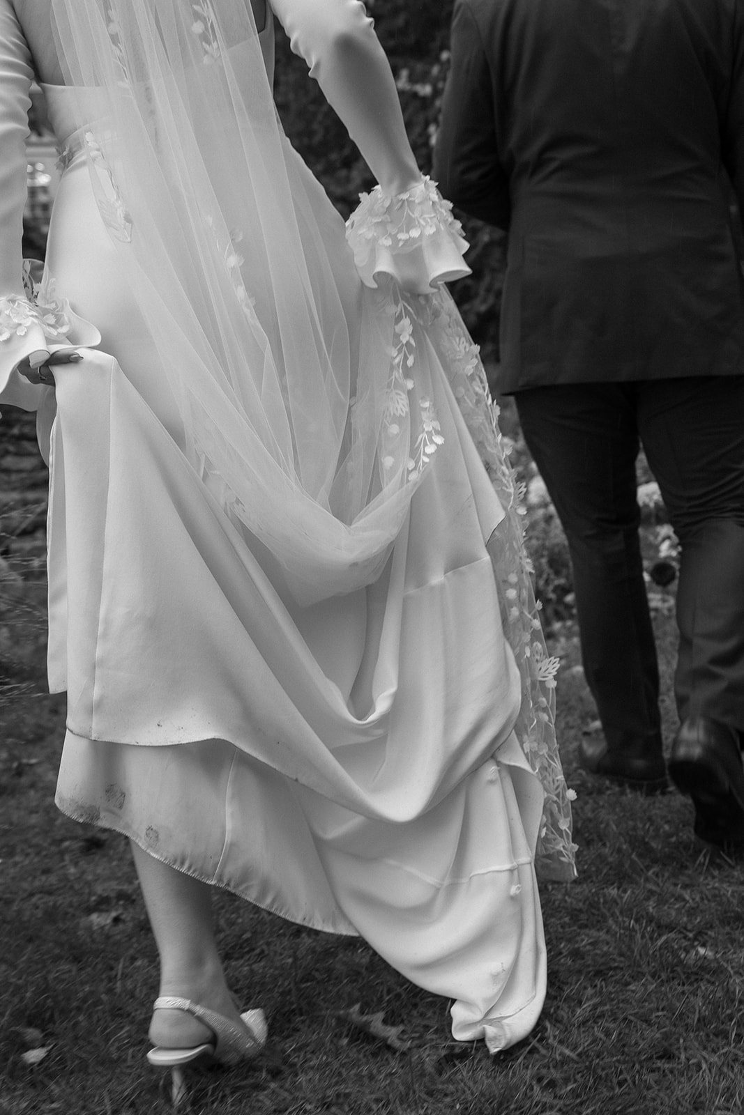 A Fall Camden Maine Destination Wedding - Destination Wedding Photographer - Natalie Nicole Photo (96).jpg