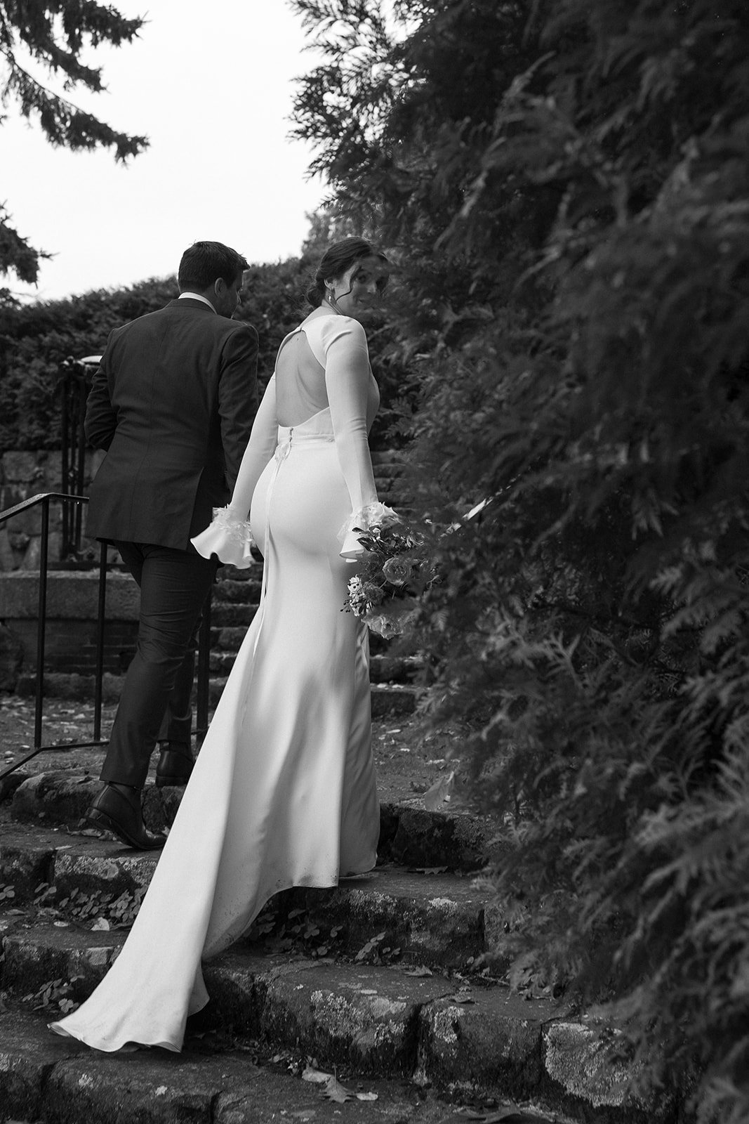 A Fall Camden Maine Destination Wedding - Destination Wedding Photographer - Natalie Nicole Photo (101).jpg