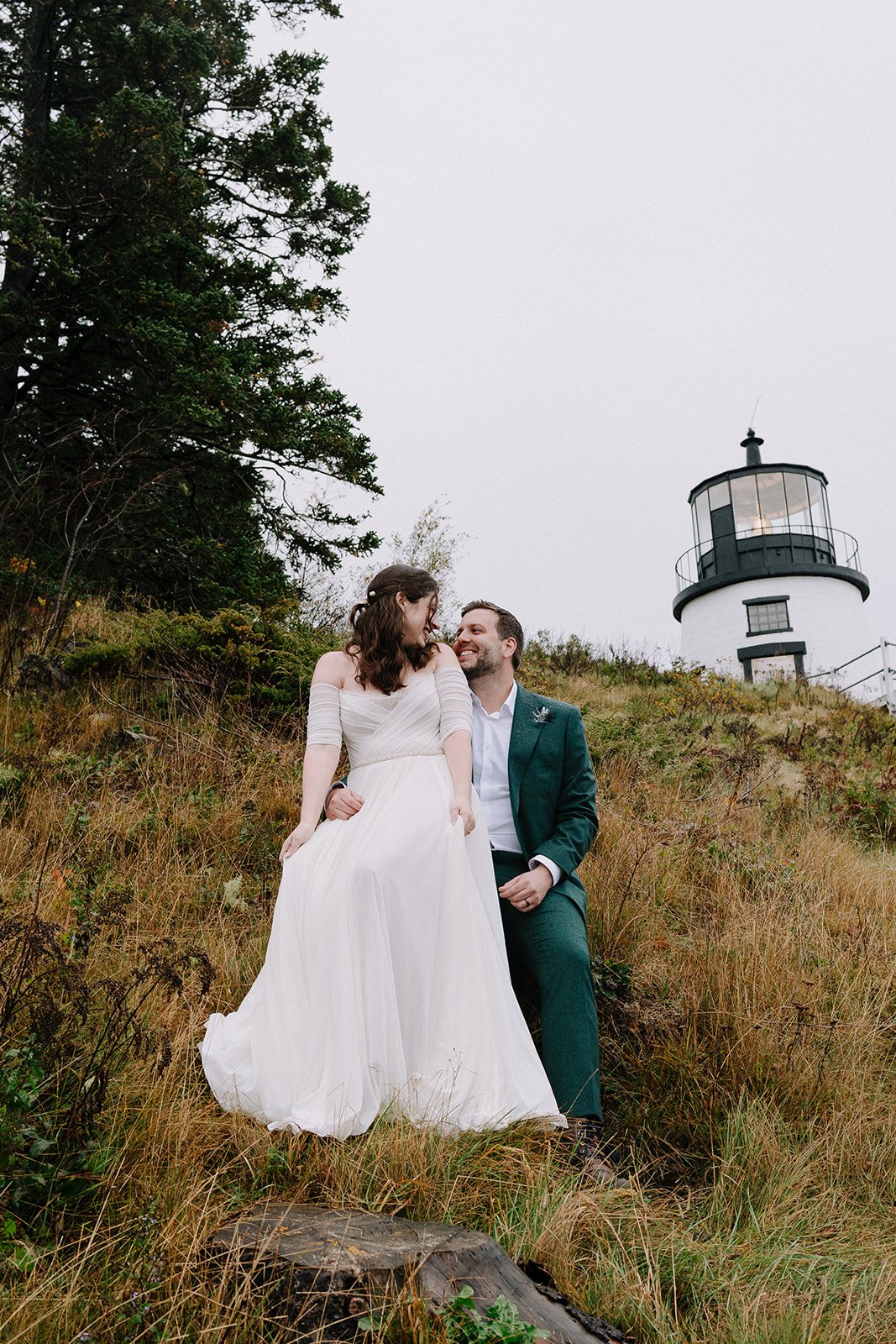 A Fall Camden Maine Destination Wedding - Bride and Groom Portraits - Destination Wedding Photographer (3).jpg