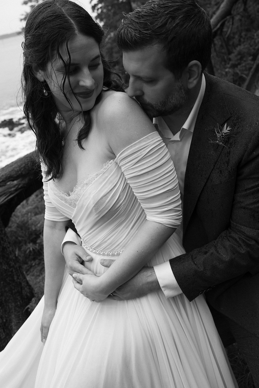 A Fall Camden Maine Destination Wedding - Bride and Groom Portraits - Destination Wedding Photographer (15).jpg