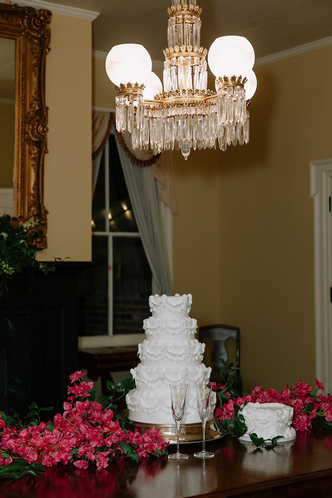 An Elegant & Traditional New Orleans Louisiana Style Wedding - New Orleans Wedding Photogapher - Natalie Nicole Photo (75).jpg