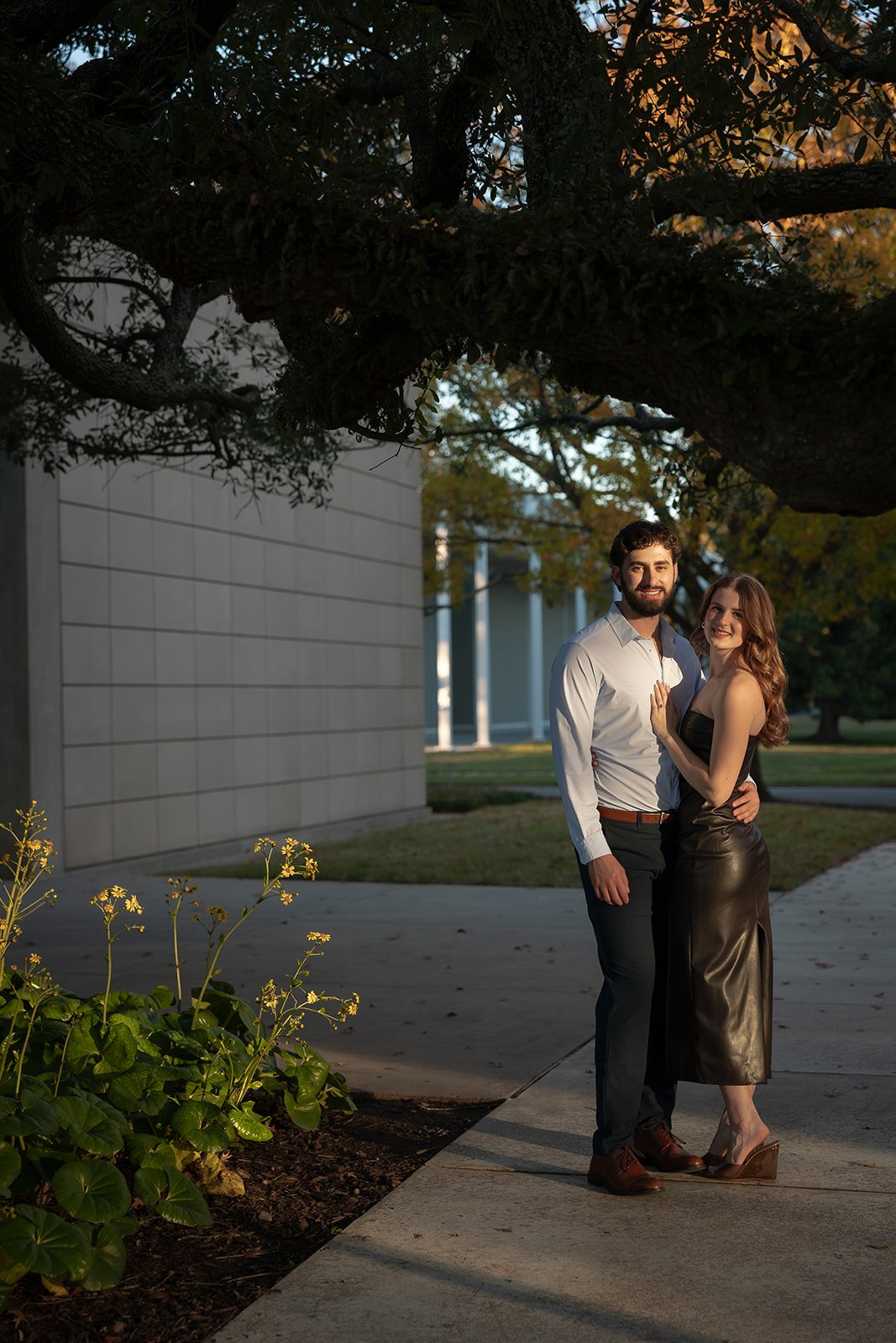 Modern Houston Engagement Photos - Houston Cuples and Wedding Photographer - Natalie Nicole Photo (48).jpg