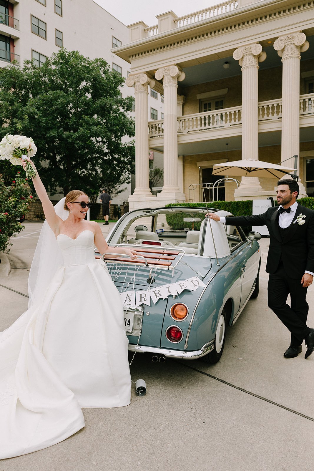 An Elegant Austin Texas Wedding at Hotel Ella - Autin Texas Wedding Photographer (113).jpg