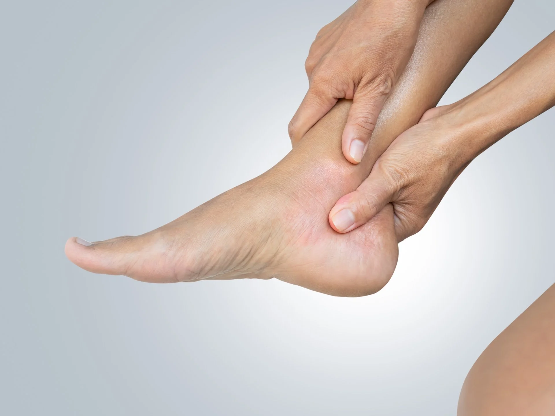 How SoftWave Therapy Helps Heal Plantar Fasciitis