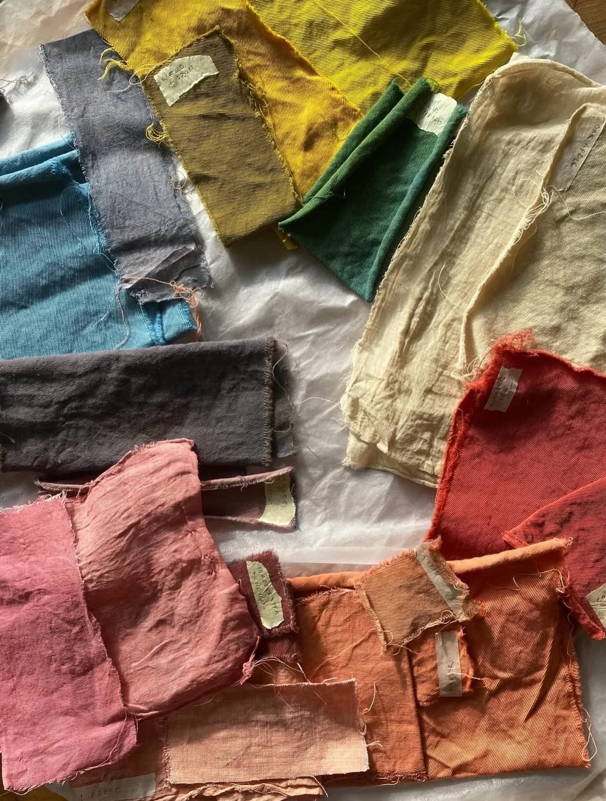 So pleased to have added my small part to the @hamnetmovie - I created these swatches with natural dyes along with the talented @dehavillanddyers - he was then able to recreate them in the beautiful costumes for the movie&hellip;
Look out for those c