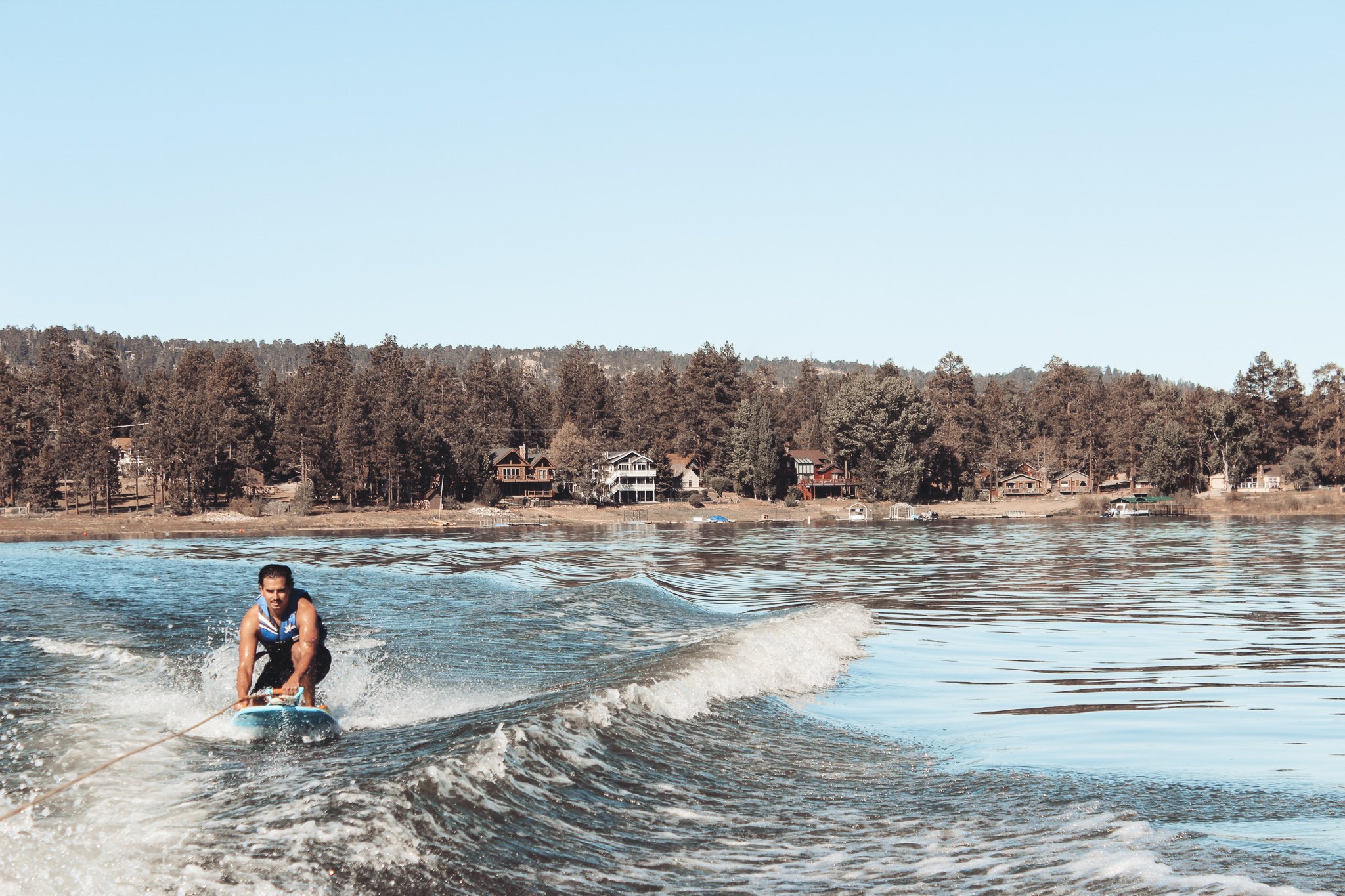 The Zup board is an easy entry into Watersports, a good option for the whole family to enjoy Big Bear Lake.