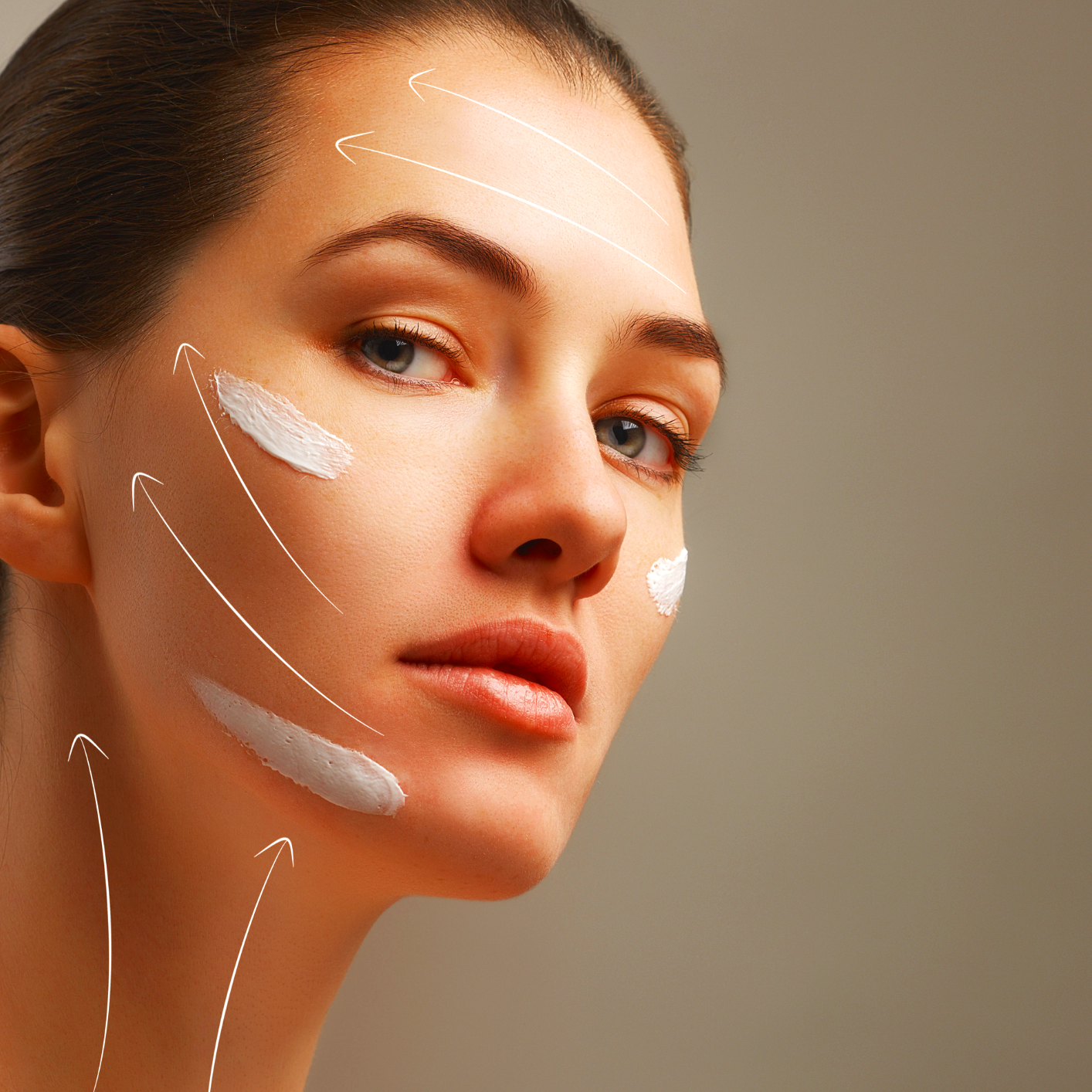 Skulpturálna masáž tváre – profesionálny kurz zameraný na formovanie kontúr, lifting a prácu s hlbokými svalmi tváre bez invazívneho zásahu.