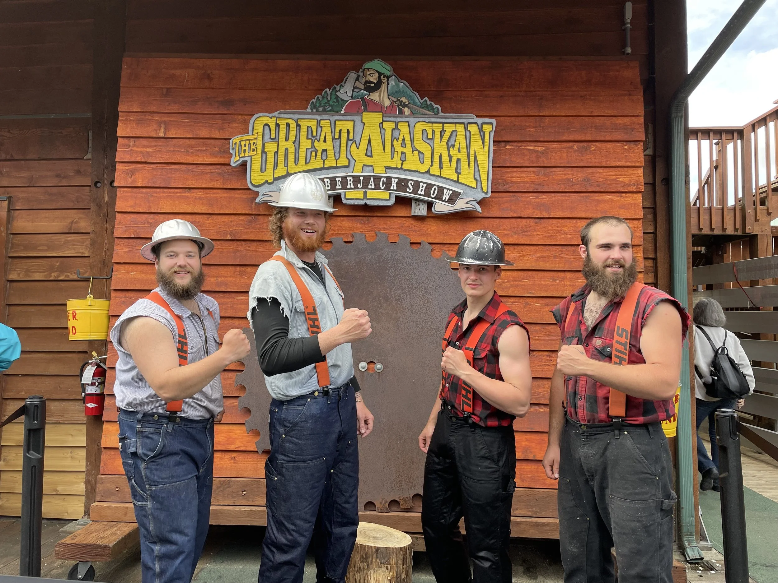 Alaska Cruise vs. Alaska Cruisetour: 