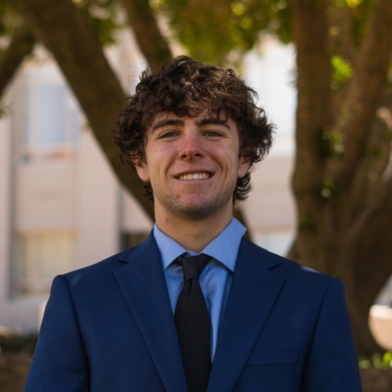 Logan Granoff

Finance
International Business