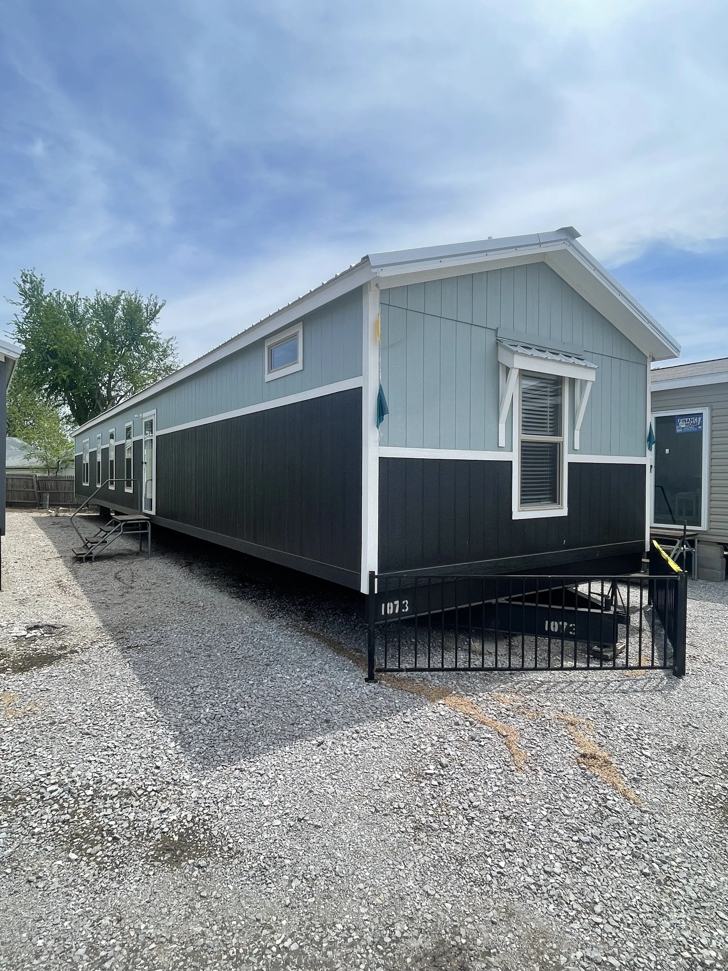 The McRae — Lake Country Homes