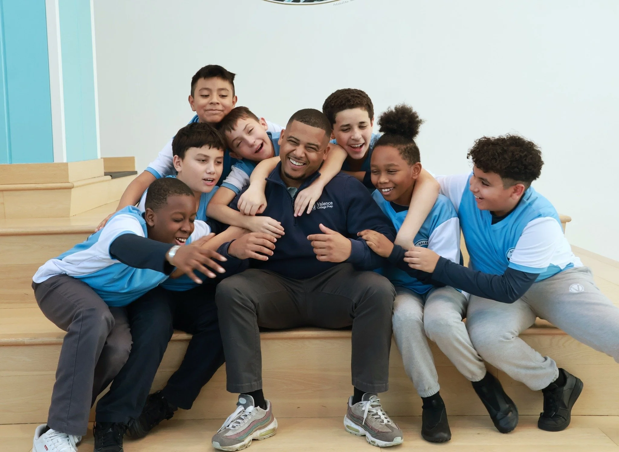 We hope your Winter Break has been full of good vibes, smiles, and team spirit just like our Junior Soccer Team. See you back at Valence on Monday, January 5th! ❄️⚽💙