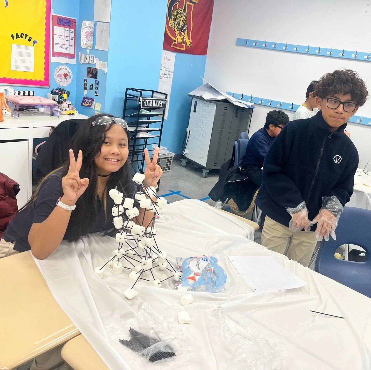 Marshmallow tower engineers in NarPods ✨