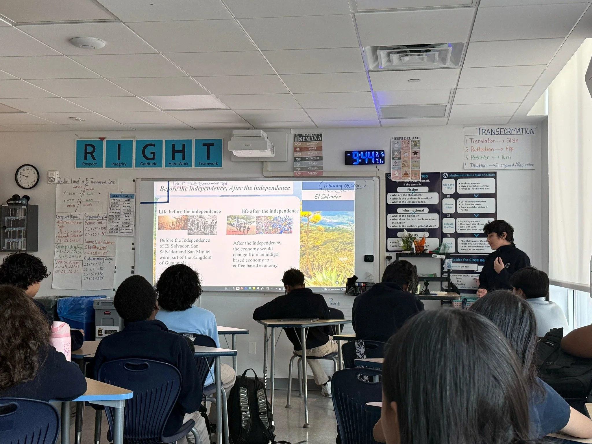 So proud of our Spanish 1 scholars for presenting their El Salvador projects! Their confidence, effort, and growing Spanish language acquisition truly shined. 🇸🇻✨