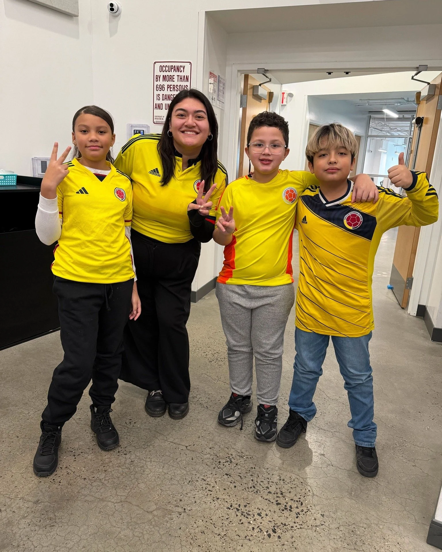 Spirit Week at Valence never disappoints! What ideas do you have for the next Spirit Week? 👀💙✨💛⚽️