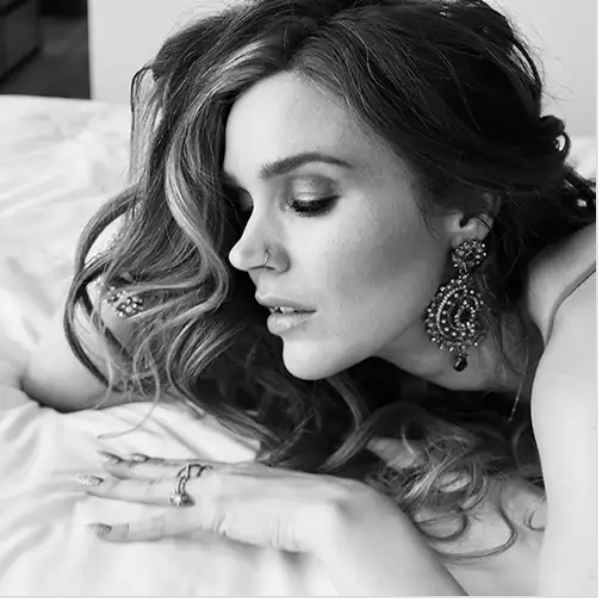 Joss Stone: The Less is More Tour