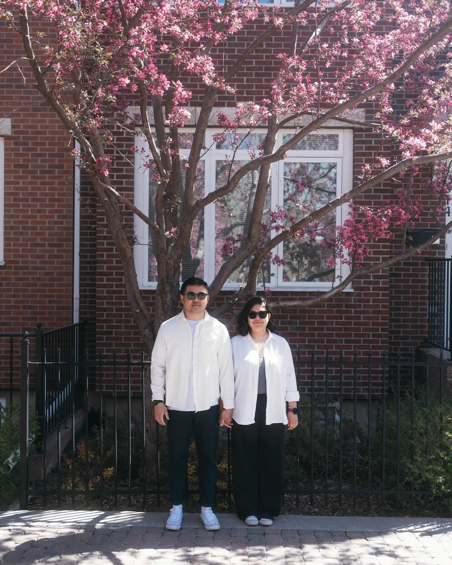 Spring is finally here 🌸🌸🌸 Can&rsquo;t wait to see what this season will bring for us all 😍😍😍

#yycliving #yycphotography #portrait #yycportraits #portraitphotography