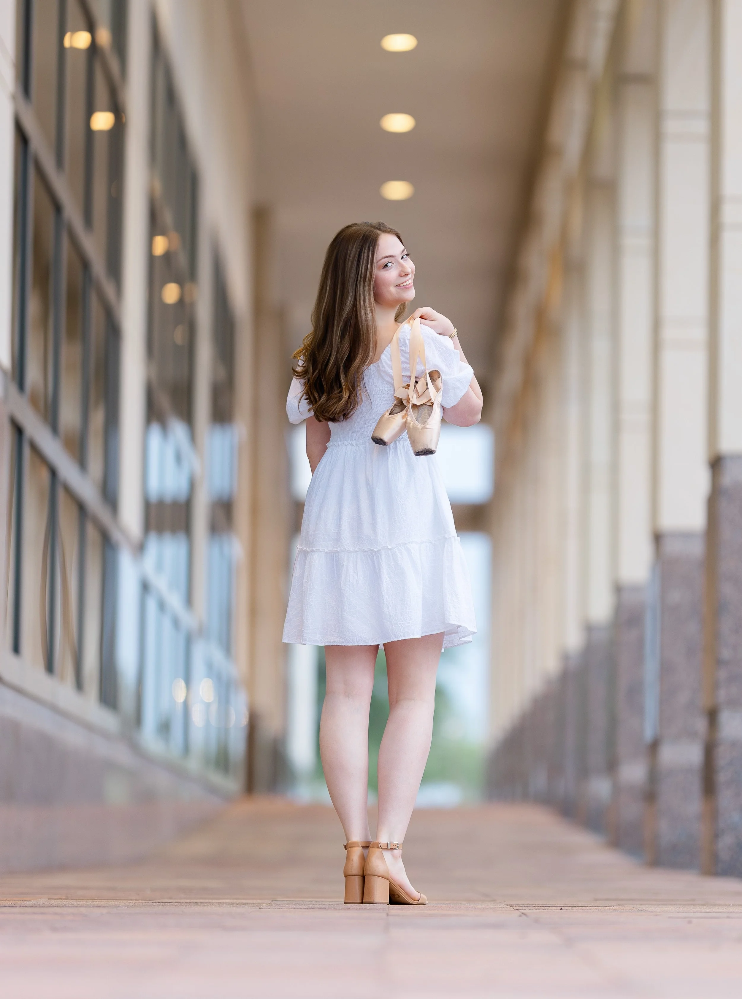 Not too many Senior Sundays left, and still more to share! Ava came in on a gloomy May evening but we still made magic. She is all poise, beauty, and kindness.

Even with a short timeline, my turnaround is fast. Ava took her pictures May 6th and she 