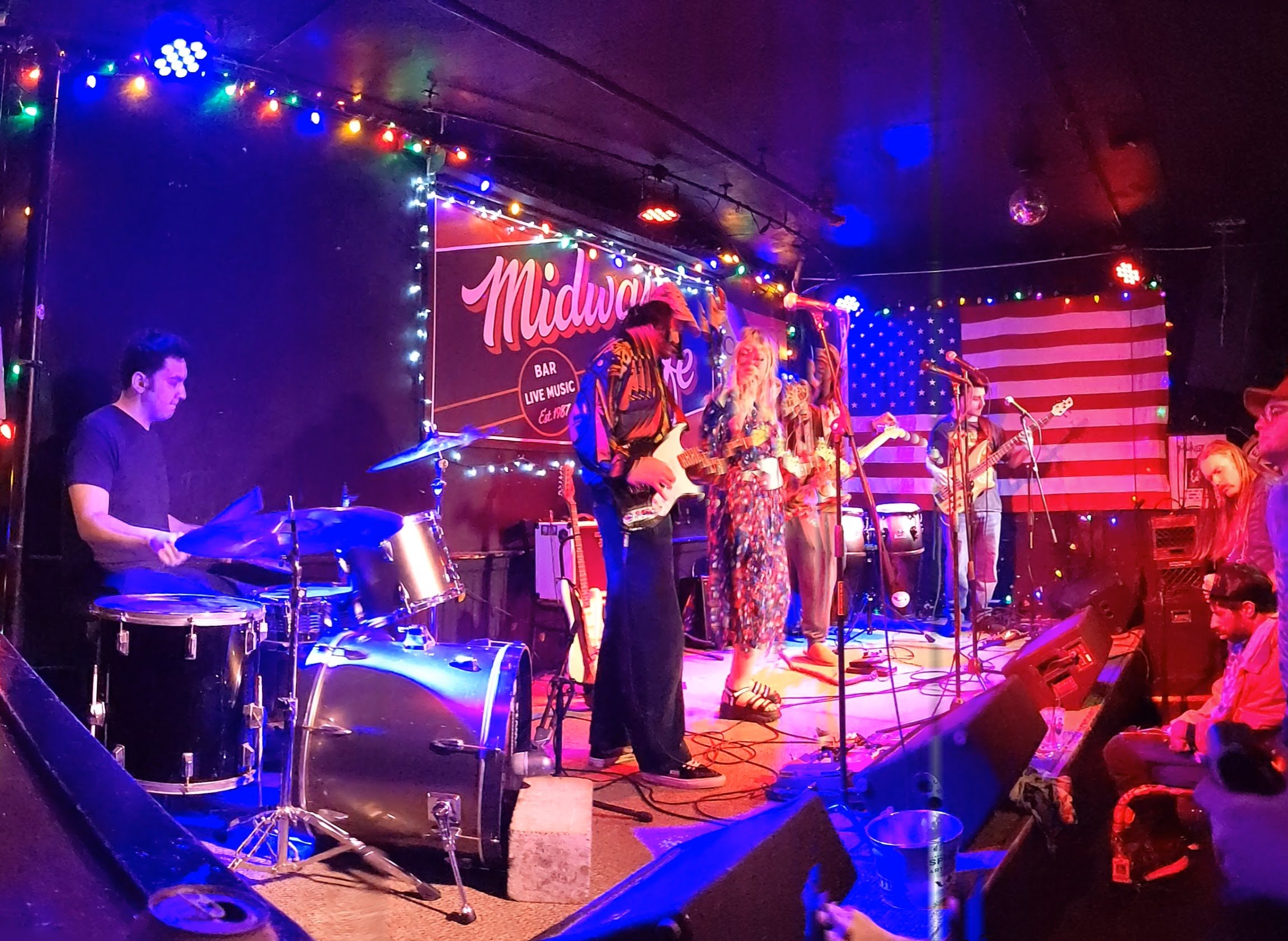 230401-live-review-midway-cafe-the-chops (1).jpg