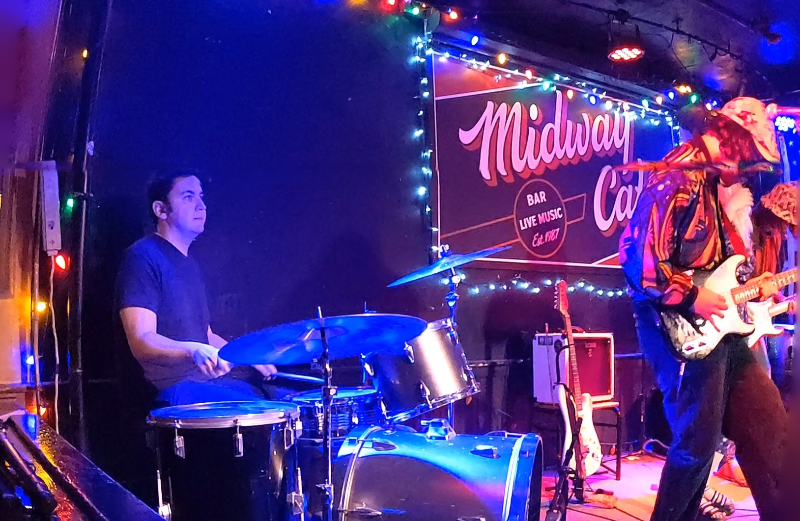 230401-live-review-midway-cafe-the-chops (5).jpg