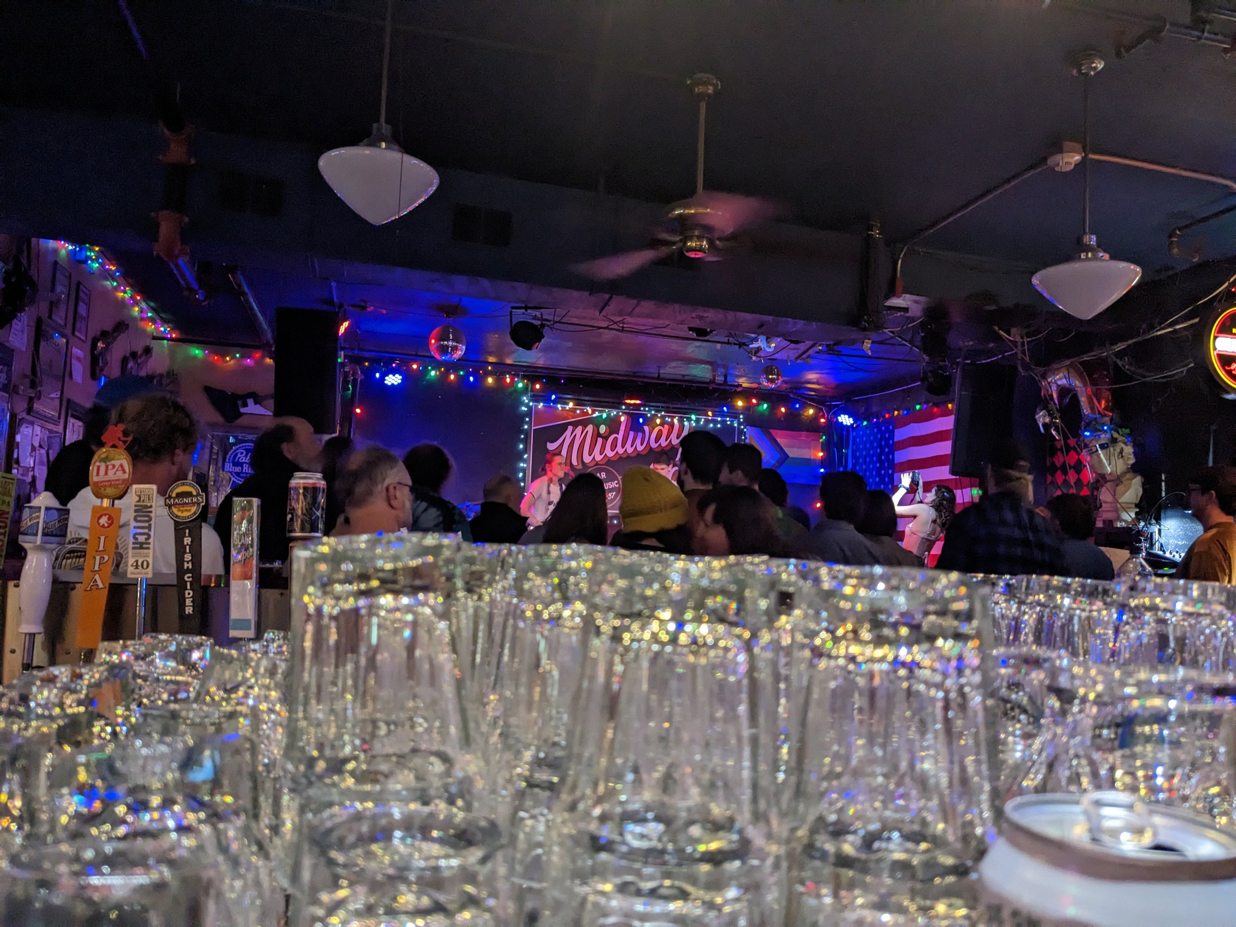 230401-live-review-midway-cafe-the-chops-david-rubin-band-hilltop (4).jpg