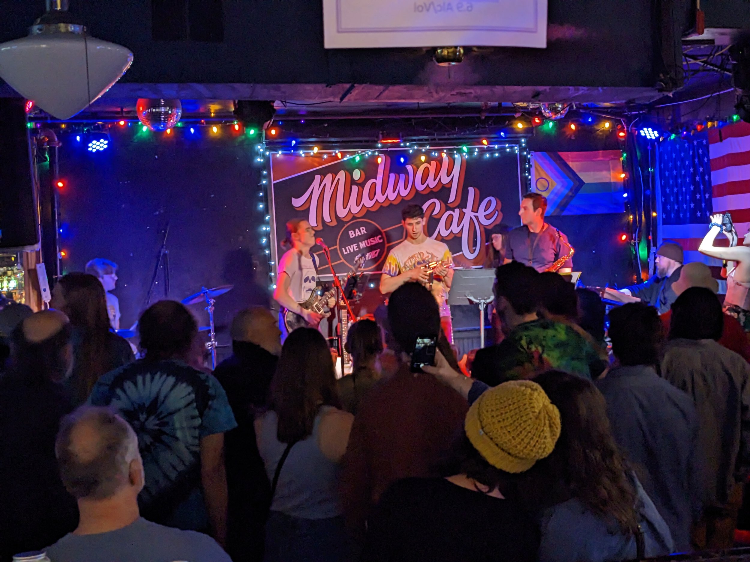 230401-live-review-midway-cafe-the-chops-david-rubin-band-hilltop (5).jpg