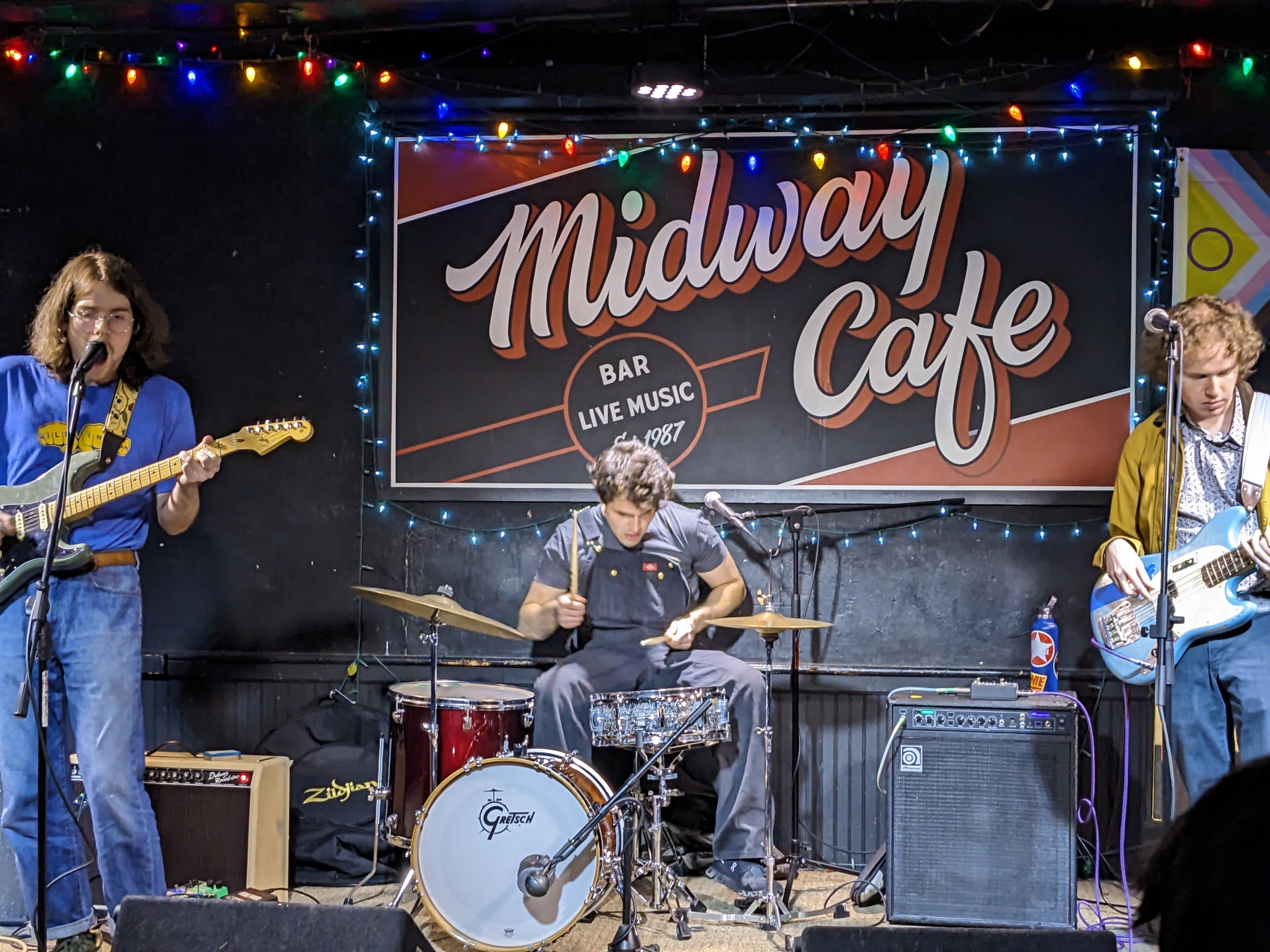 230409-live-review-midway-cafe-Foxy-Grandpa (1).jpg