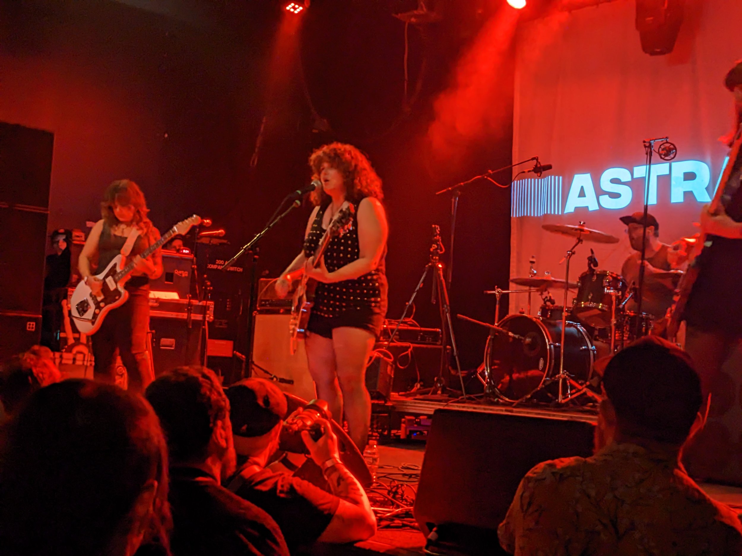 230722-live-review-the-sinclair-Astral-Bitch (6).jpg