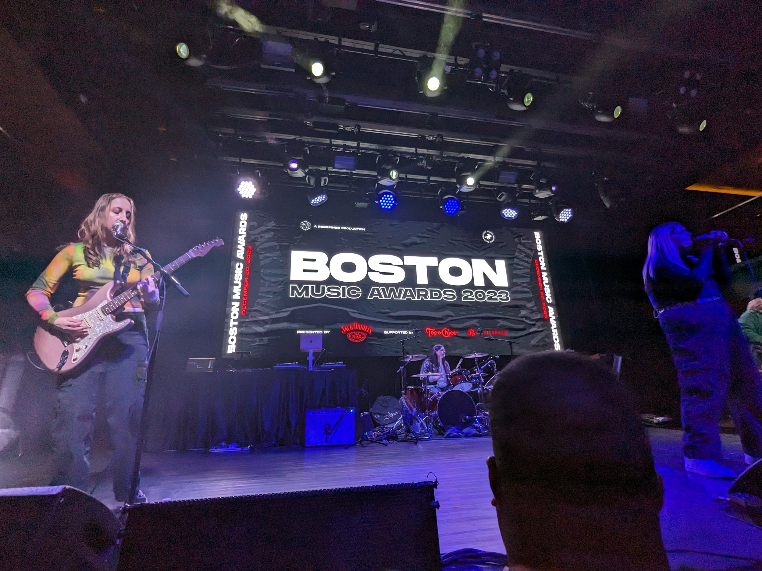 231220-live-review-big-night-live-boston-music-awards-shallow-pools (1).jpg