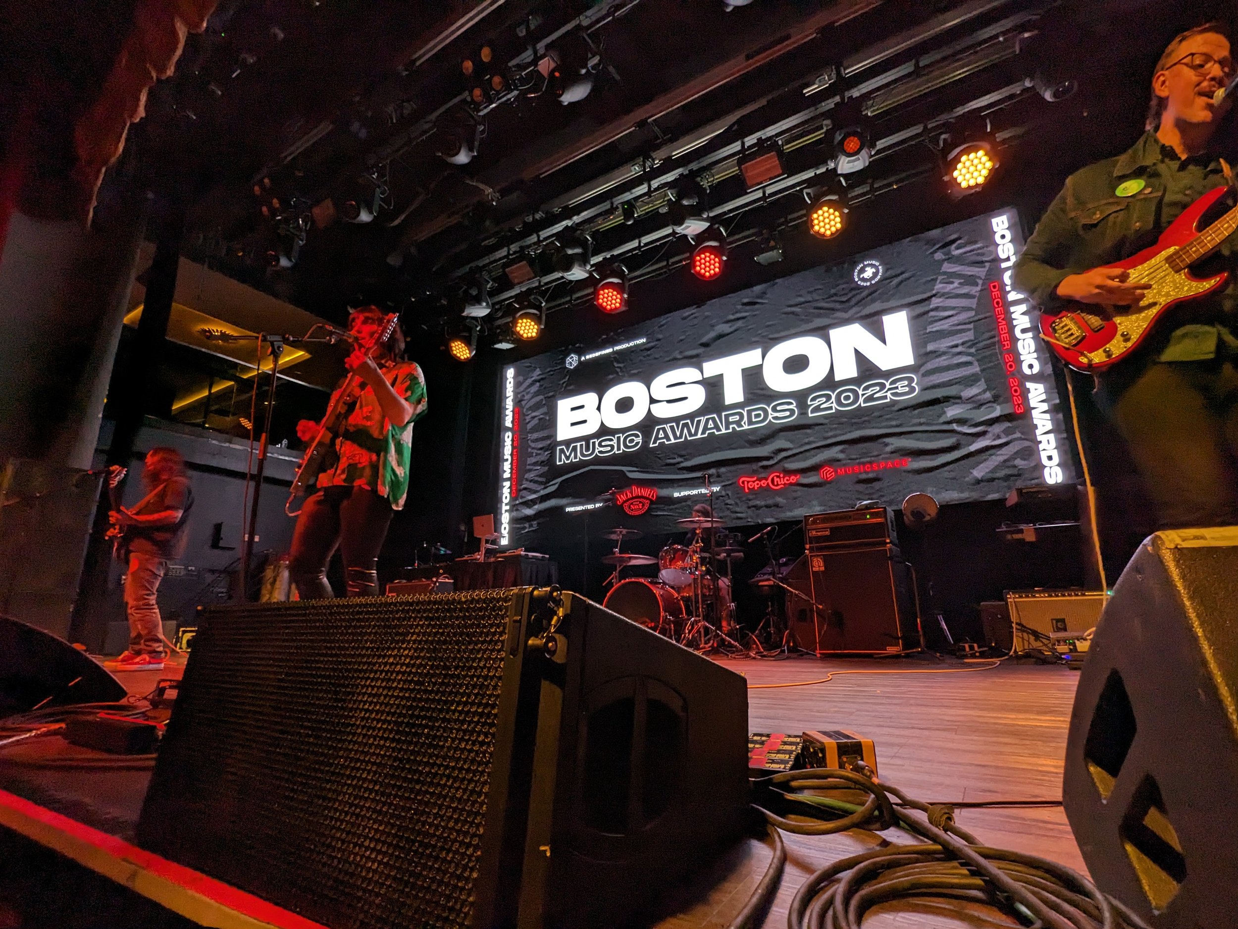231220-live-review-big-night-live-boston-music-awards-cape-crush (5).jpg