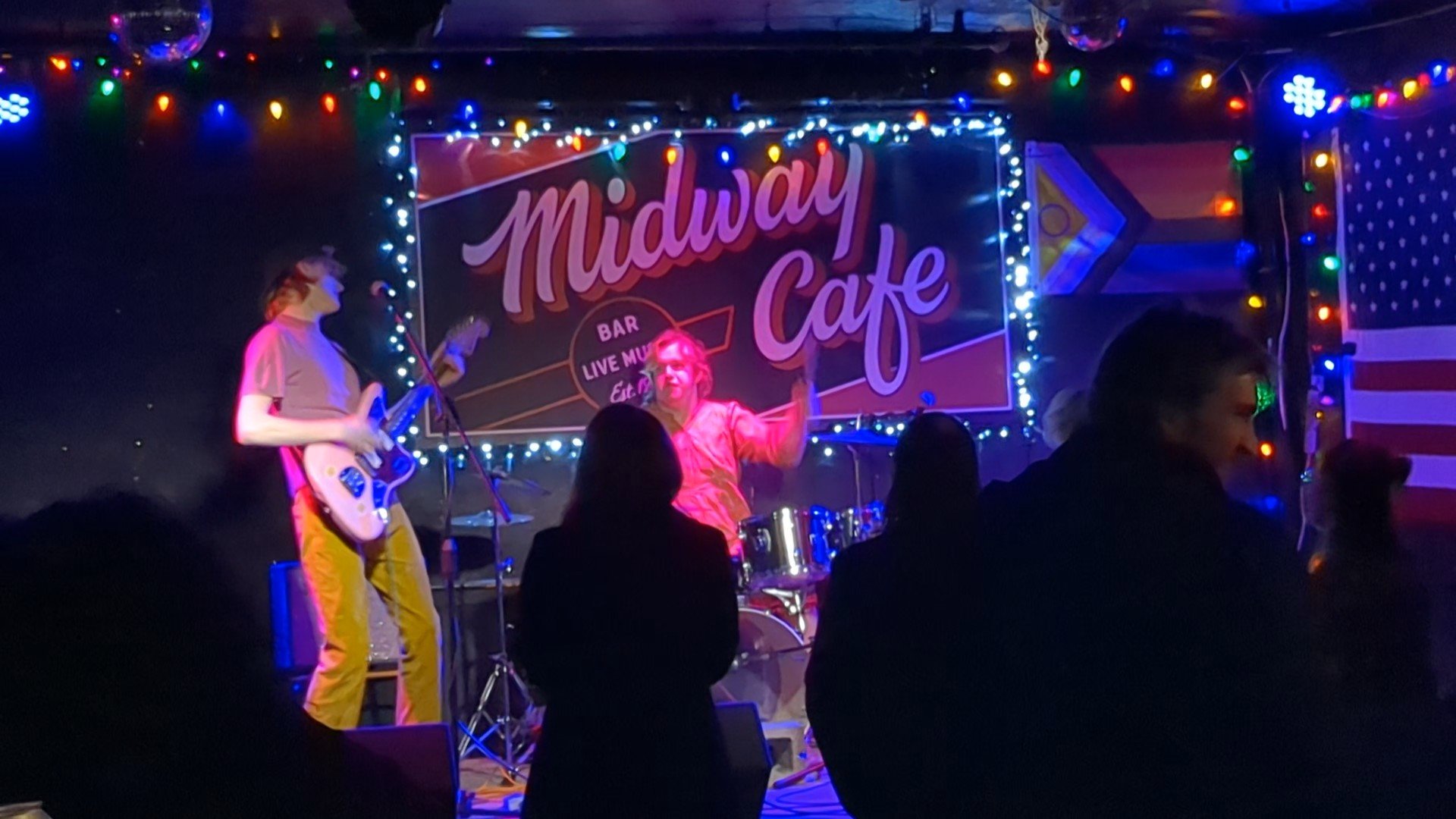 240304-live-review-midway-cafe-Drug-Deal-Gone-Rad (8).jpg