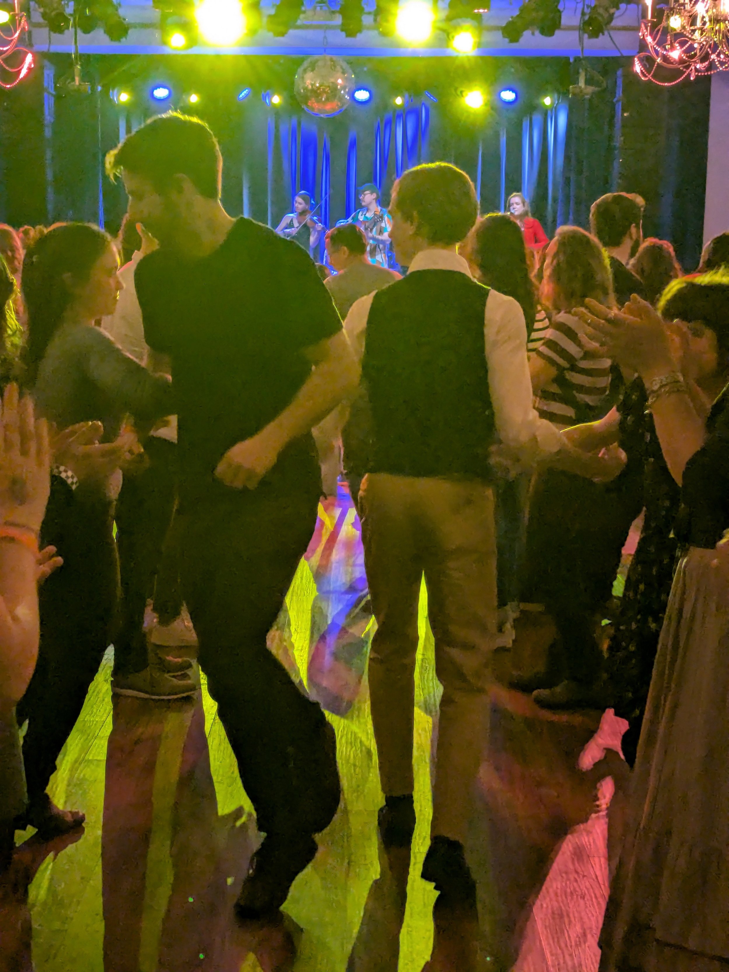 250117-live-review-crystal-ballroom-boston-urban-ceilidh-contra-dance (38).jpg