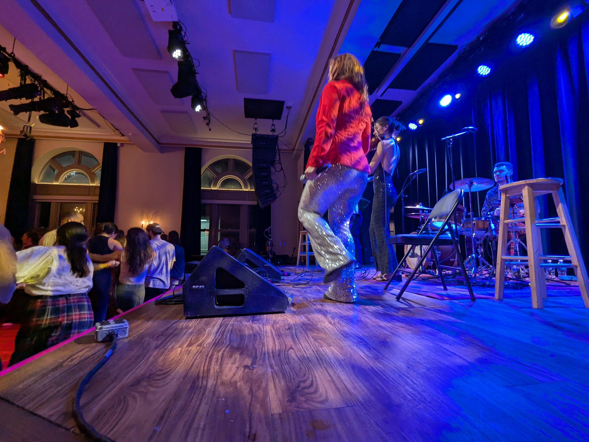 250117-live-review-crystal-ballroom-boston-urban-ceilidh-contra-dance (30).jpg