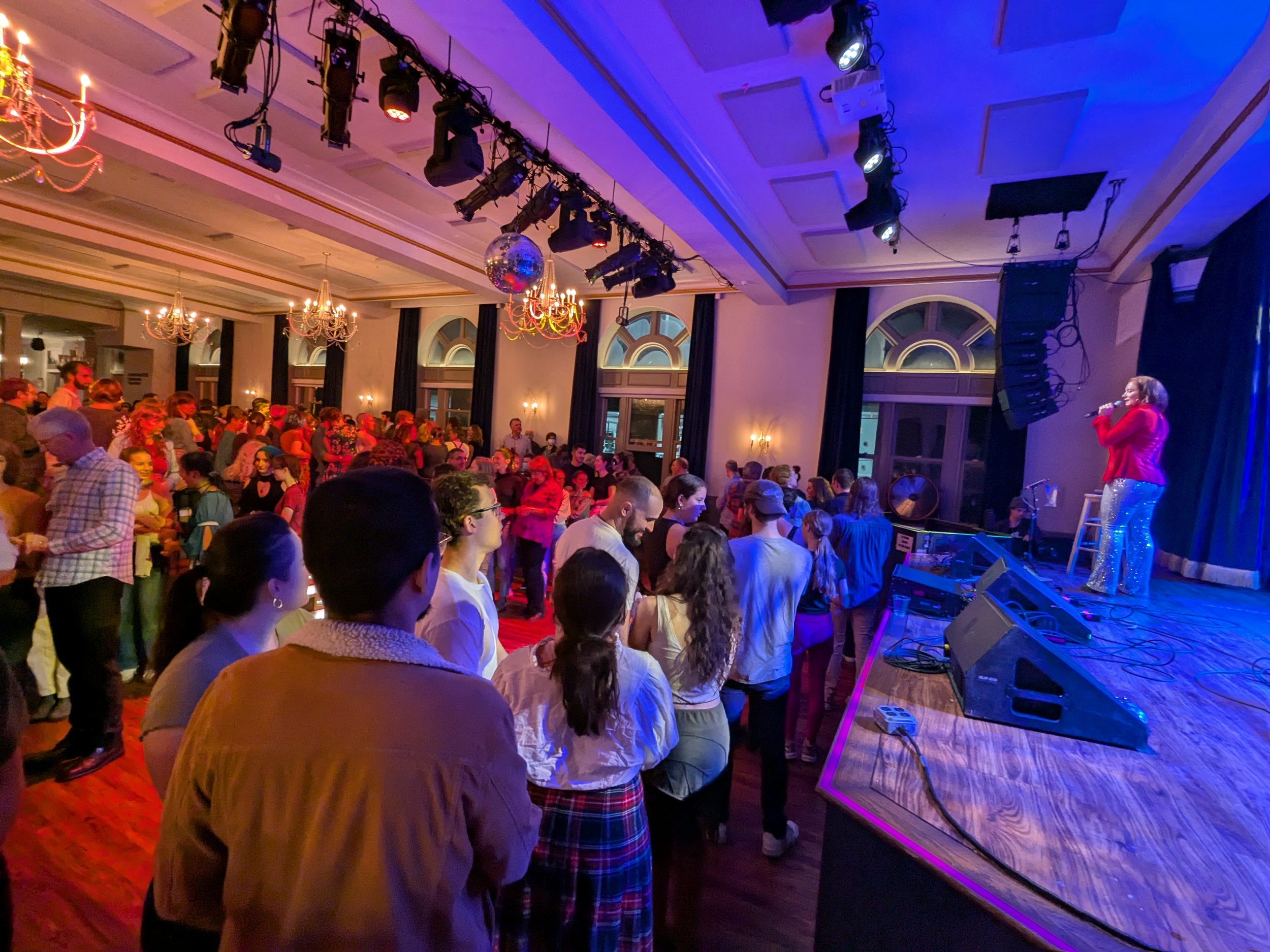 250117-live-review-crystal-ballroom-boston-urban-ceilidh-contra-dance (25).jpg
