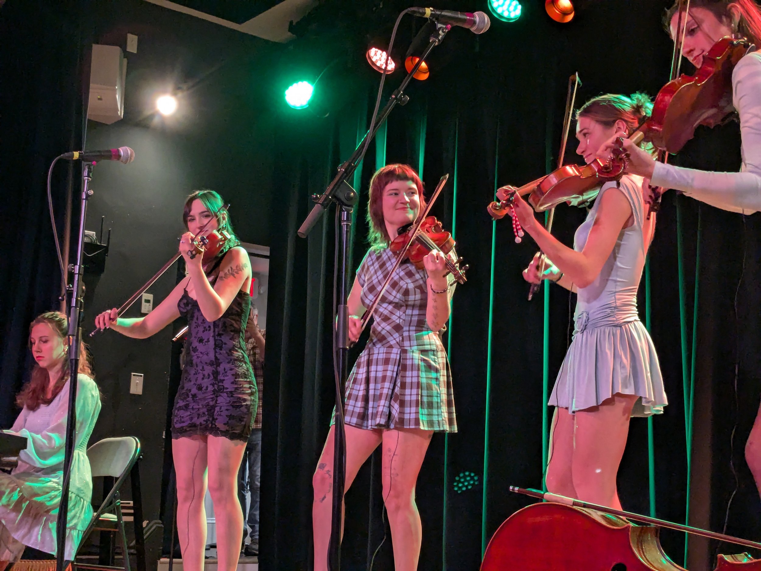 250118-live-review-crystal-ballroom-boston-celtic-music-festival-dayfest-scottish-fish (7).jpg