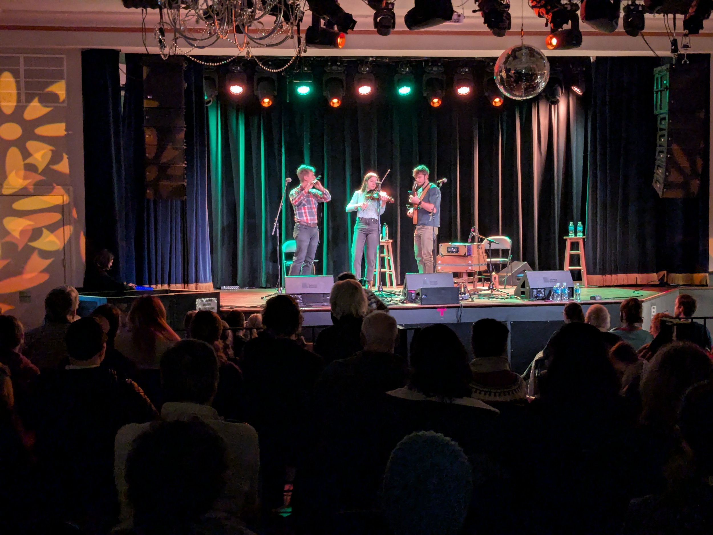 250118-live-review-crystal-ballroom-boston-celtic-music-festival-dayfest-marty-frye-sarah-collins-david-mckinley-ward (2).jpg