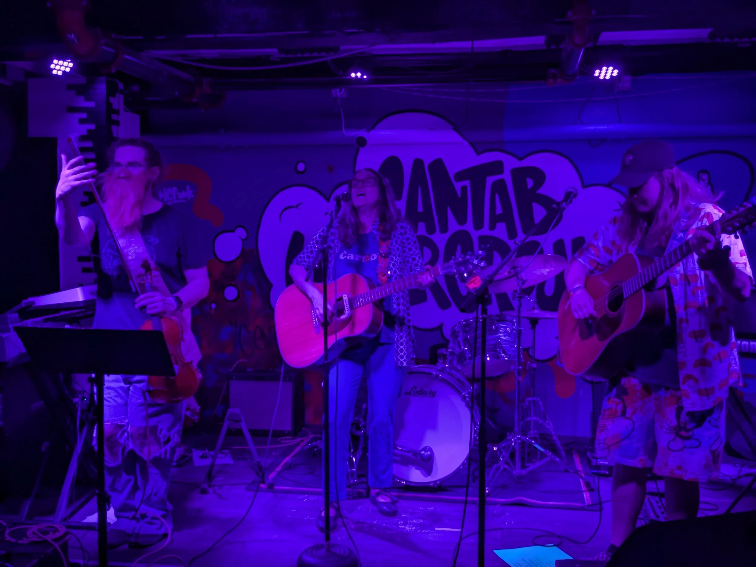 250516-live-review-cantab-lounge-riffindots (7).jpg