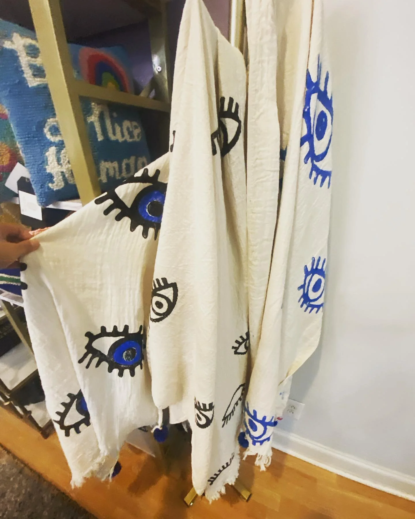 Running low on these handmade hand painted Turkish towels! To die for. Grab one before they are gone @retro_studio_bar .