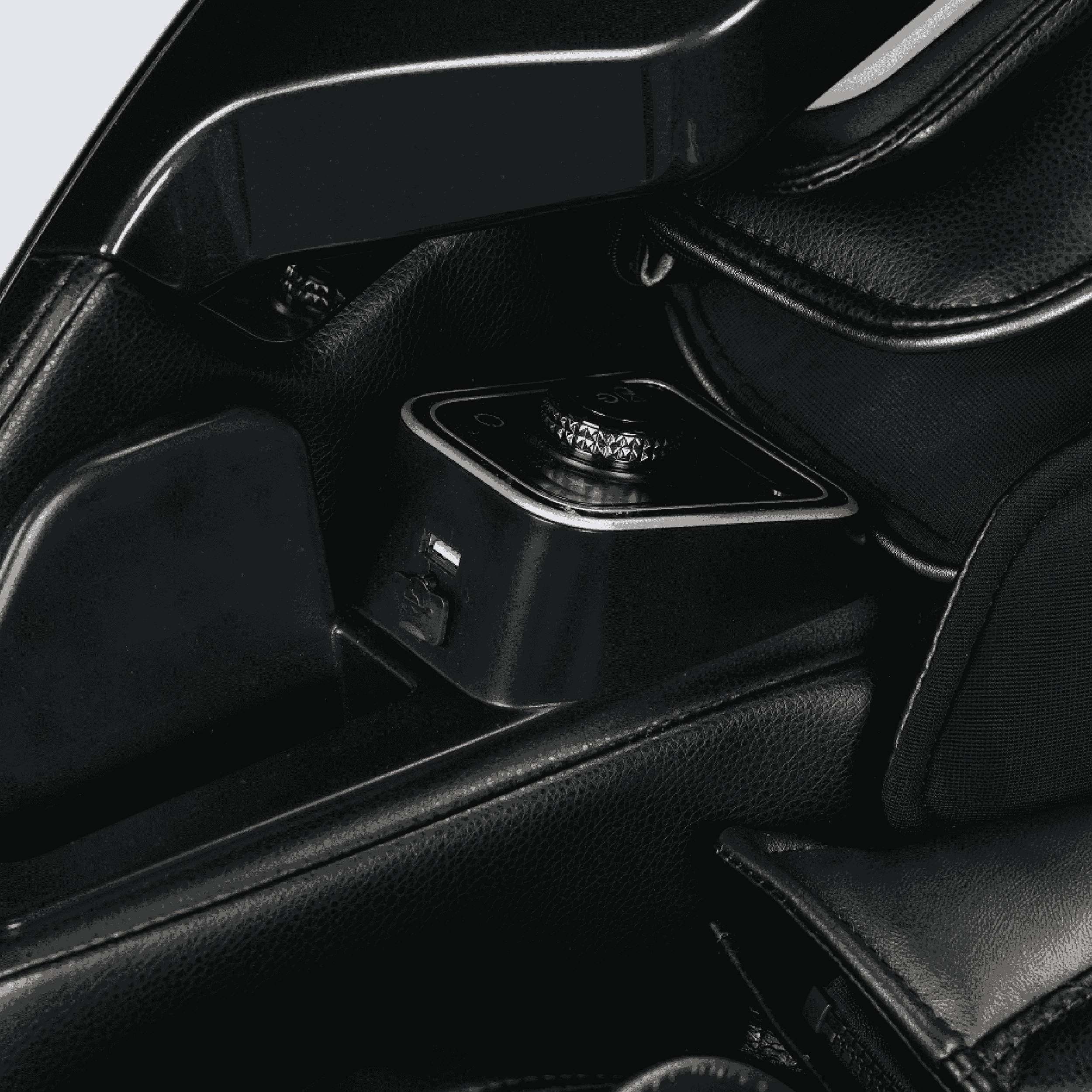 itsu-sensei-inspire-pro-sonic-massage-chair-midnight-6.png
