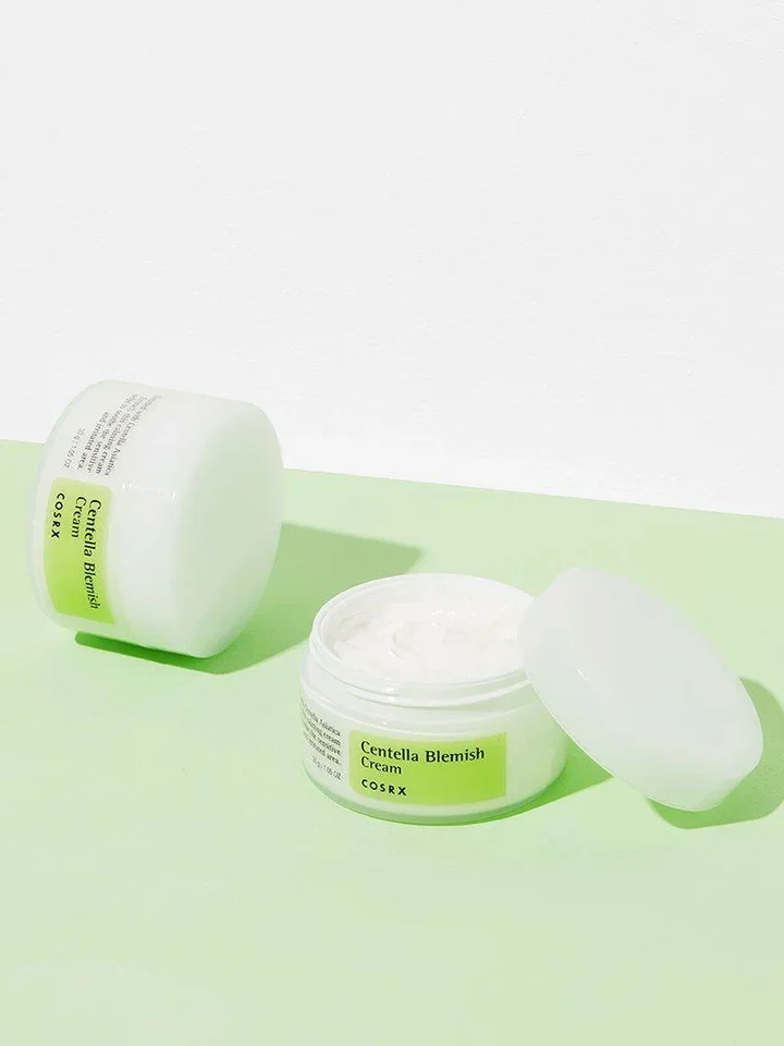 centella-blemish-cream-cosrx-official-6_720x.webp