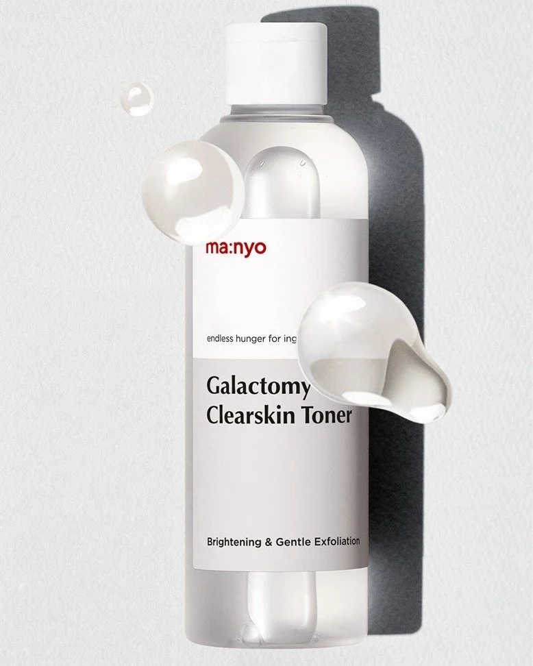 ✨ Clearer-looking skin starts with a clean, balanced canvas.

The ma Galactomy Clear Skin Toner gently exfoliates away dead skin cells, excess sebum, and pore impurities while keeping skin feeling fresh and hydrated. Perfect for oily, combination, an