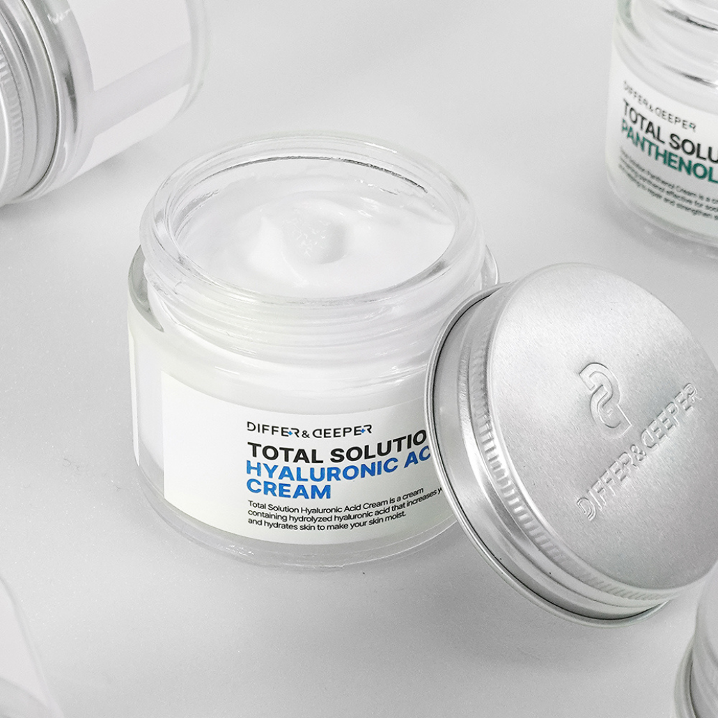 Total Solution Cream: Hydration, Anti-aging, Brightening