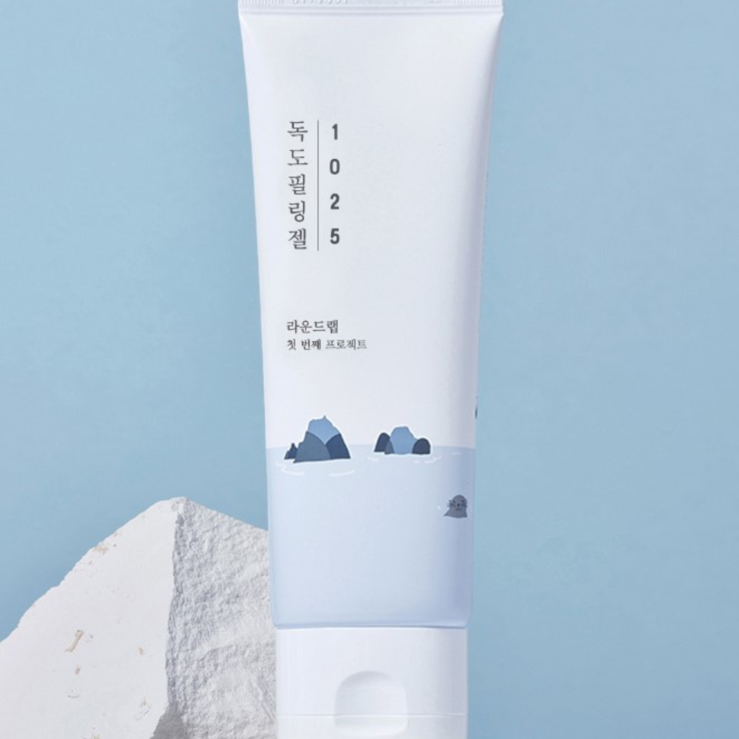 Round Lab 1025 Dokdo Cleansing Peeling Gel 120ml | OoshTush | Korean Skincare | K-Beauty