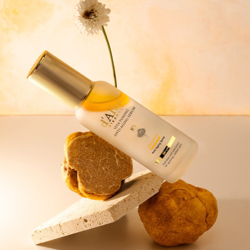 d'Alba White Truffle Serum: Youthful Skin at OoshTush