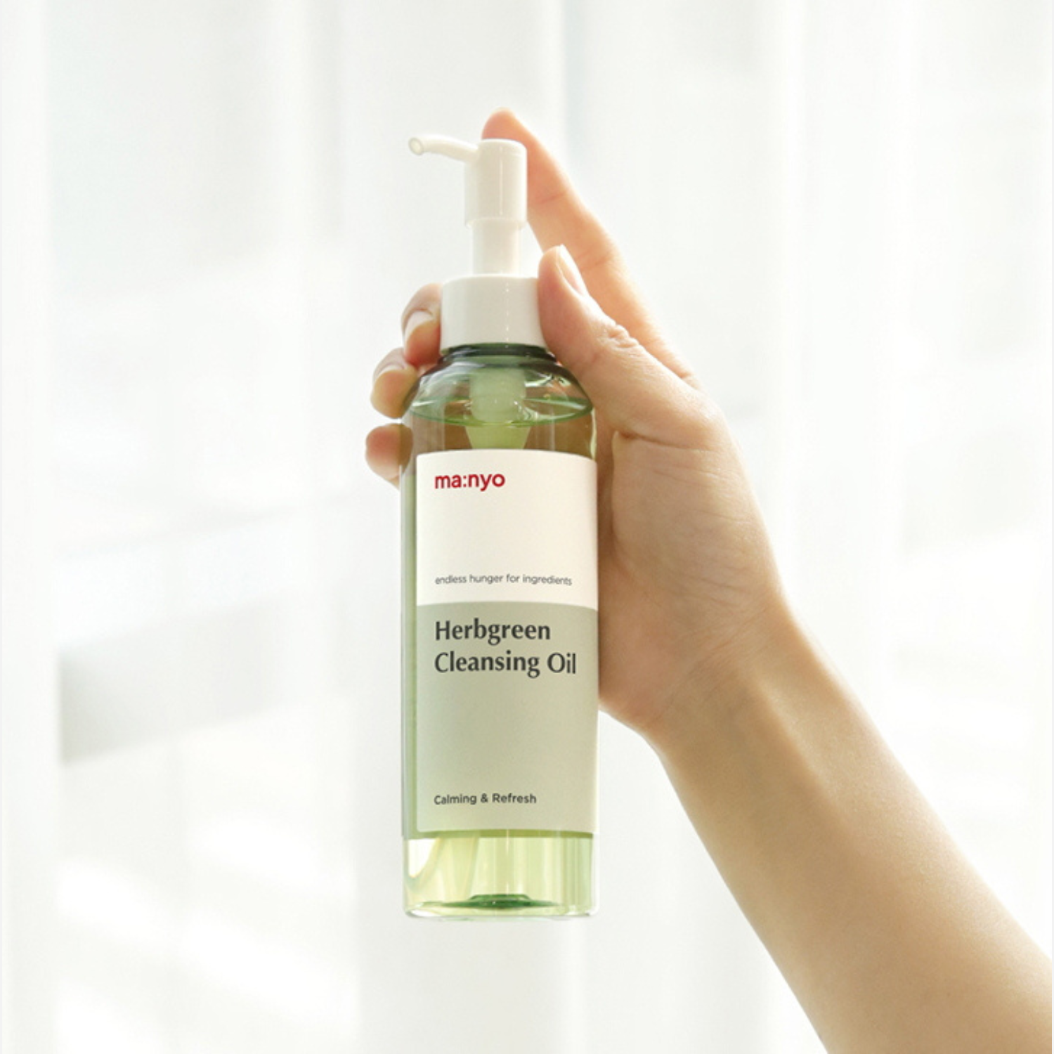 ma:nyo Herb Green Cleansing Oil 200ml | OoshTush | K-beauty | Free Shipping Over $50 USD
