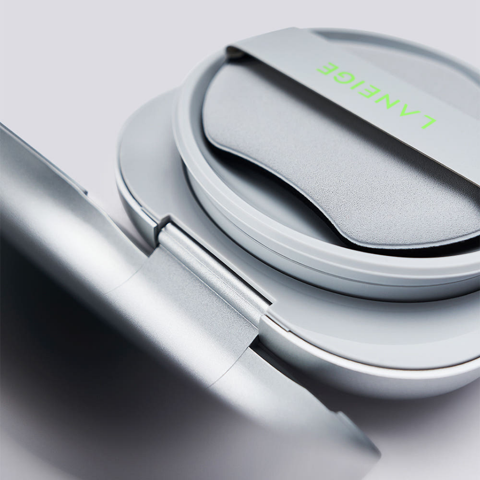 Smooth & Long-Lasting: Neo Cushion The Matte SPF42 PA+++ 15g