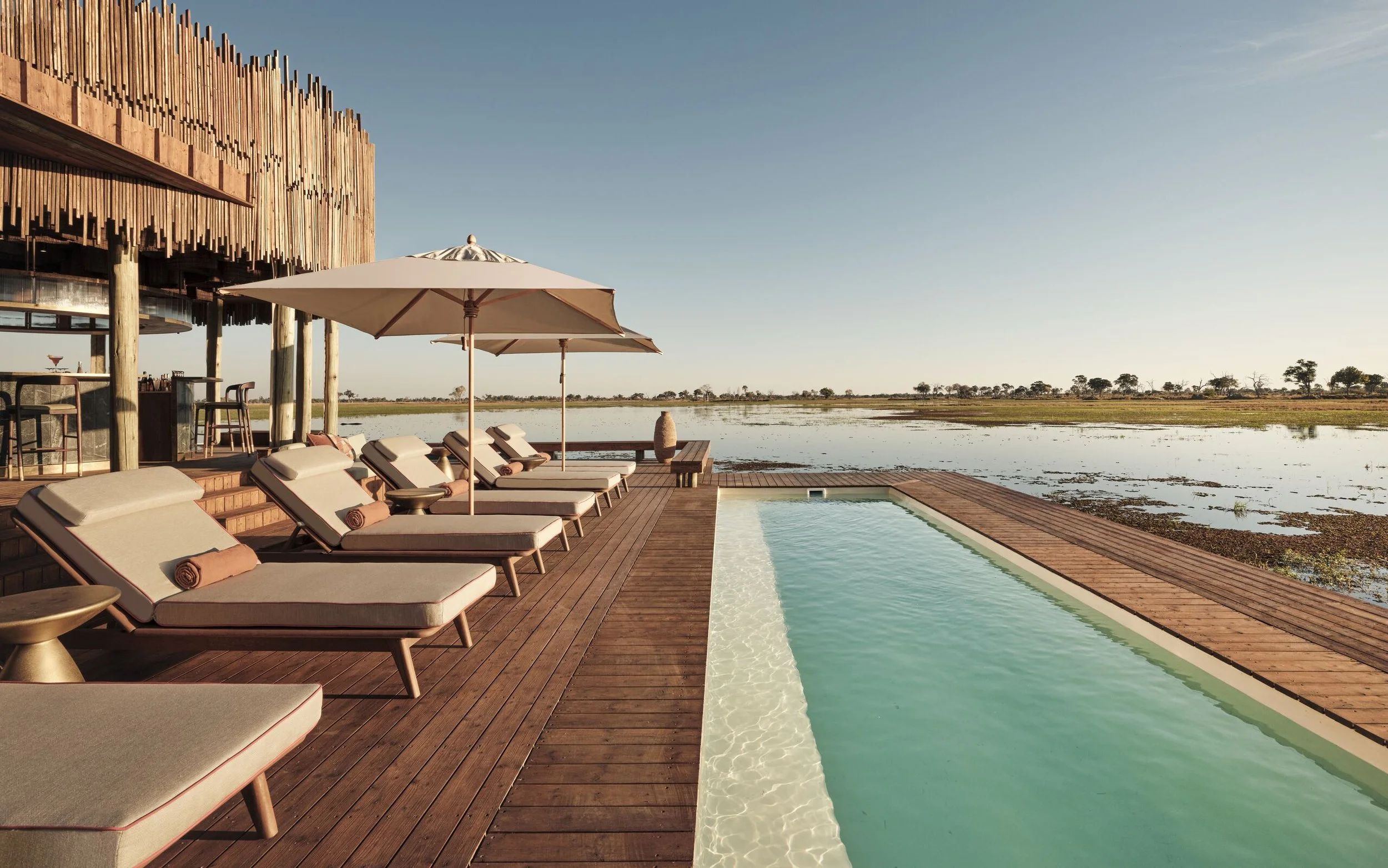 Display 2k-BAINES LODGE_Pool_0043-COMP copy.jpg