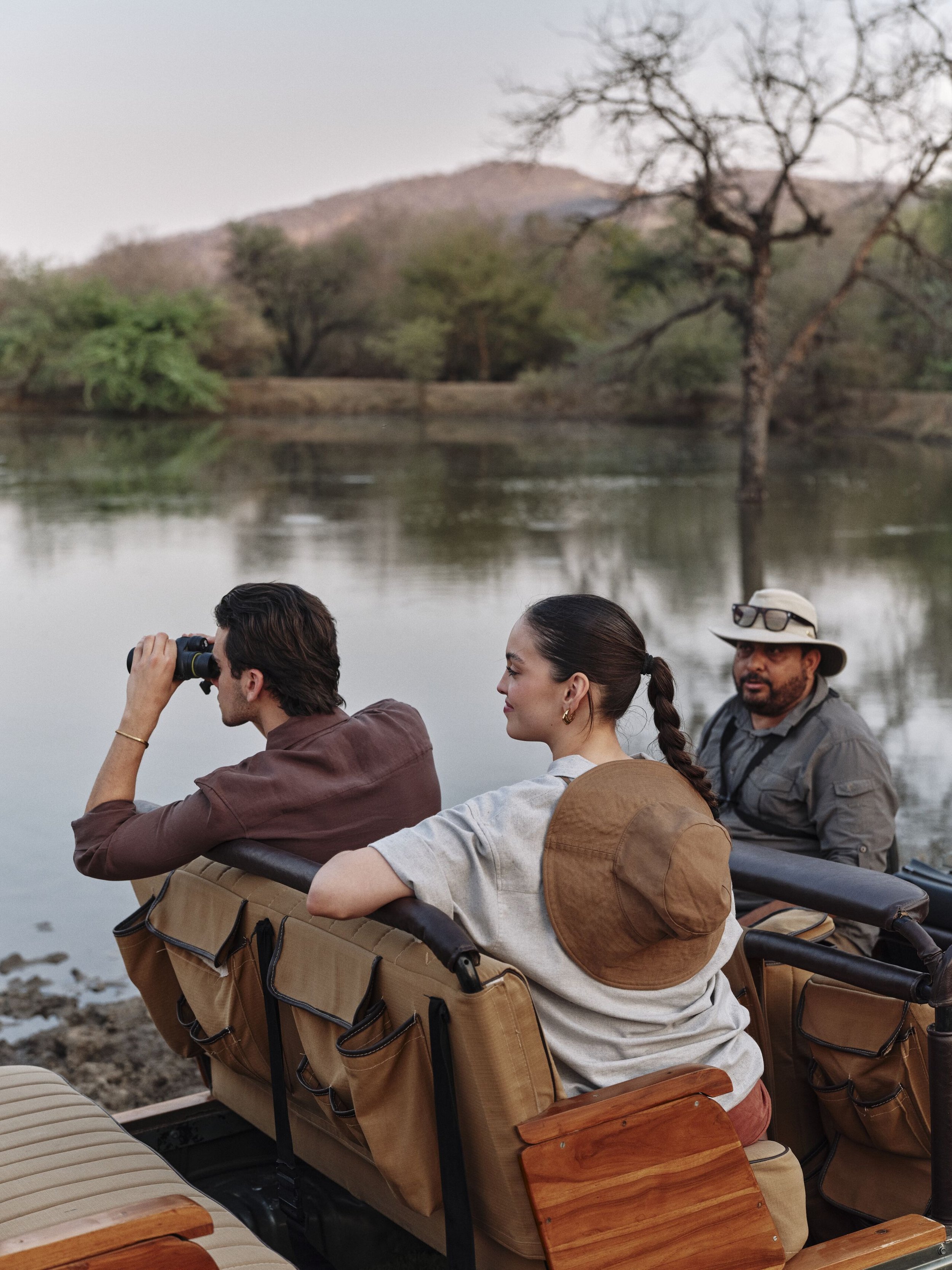 Display 2k-AK-India-Day5-TigerSafari_DSF7329 - CREDIT - TomGriffiths-TomGPhoto.jpg